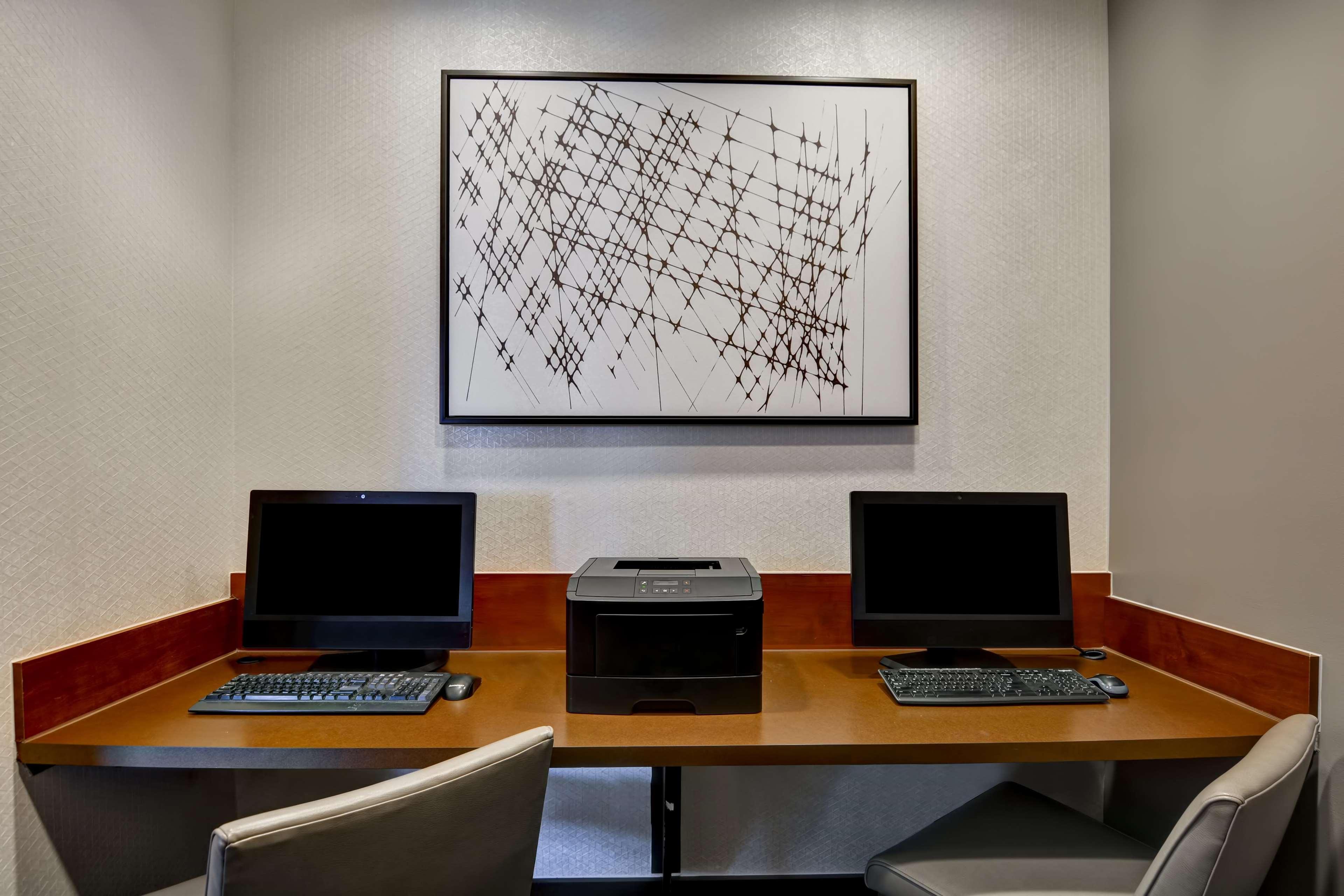 Hyatt Place Wolfchase Hotel 3*